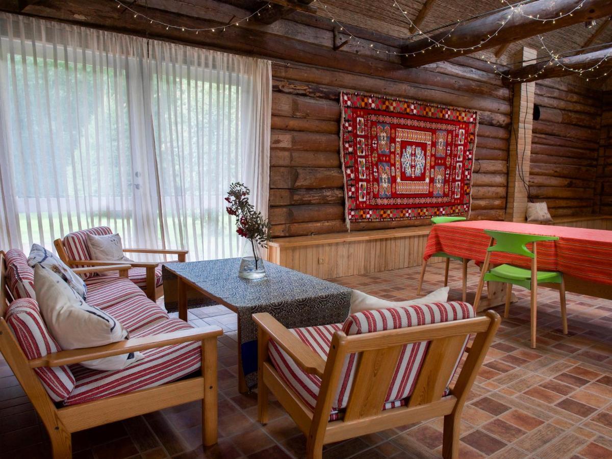 Nurka Talu Guest House Piirumi Exterior foto